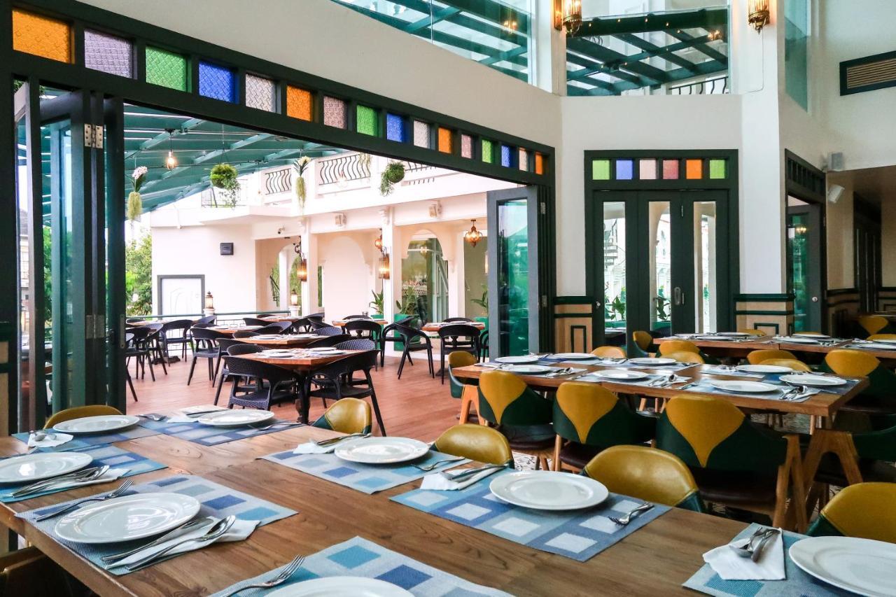 Supicha Pool Access Hotel - Sha Plus Phuket Buitenkant foto
