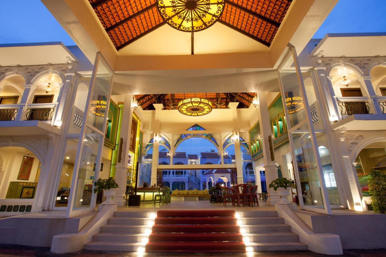Supicha Pool Access Hotel - Sha Plus Phuket Buitenkant foto