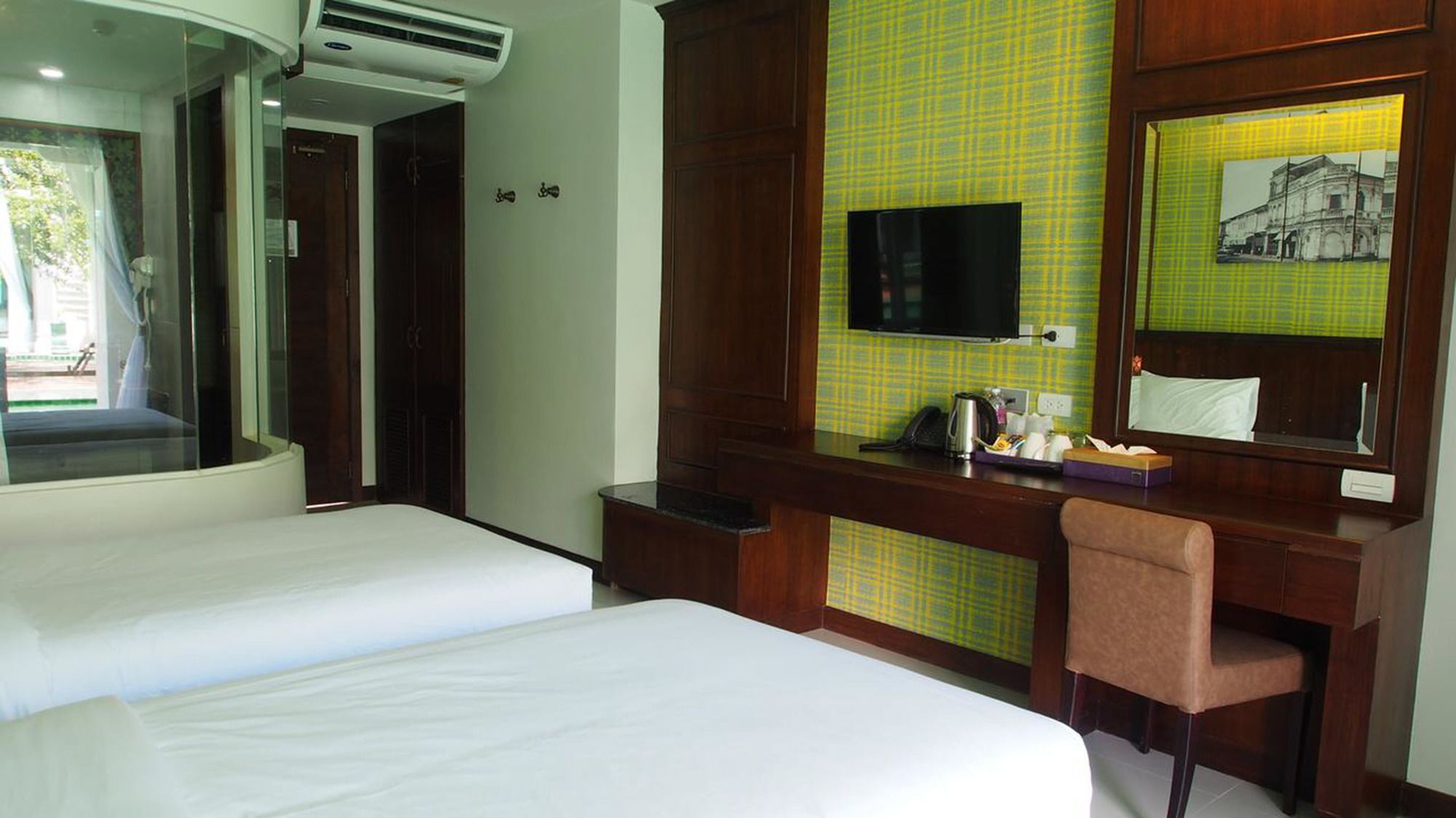 Supicha Pool Access Hotel - Sha Plus Phuket Buitenkant foto